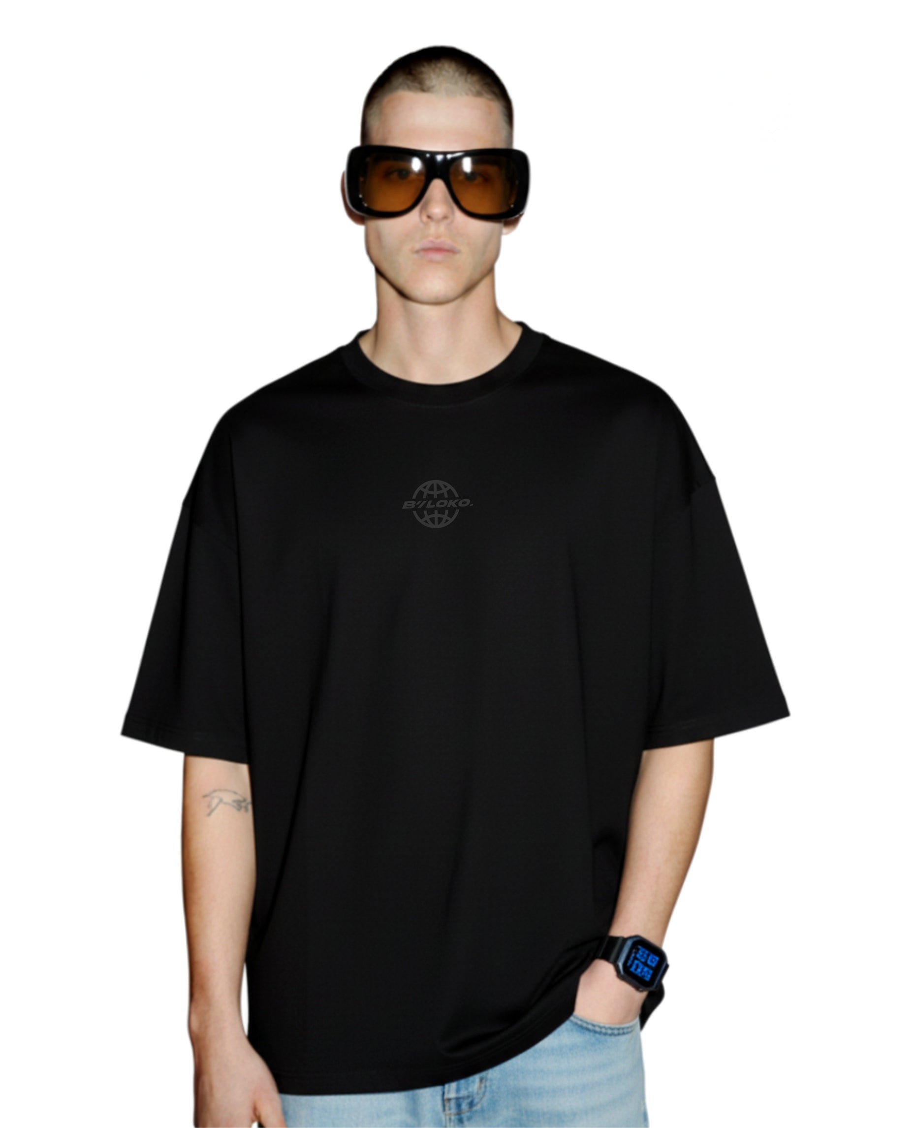 OVERSIZE BASIC BLACK